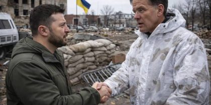 На Украине истерика: Россия нанесла показательный удар в день визита генсека НАТО в Киев