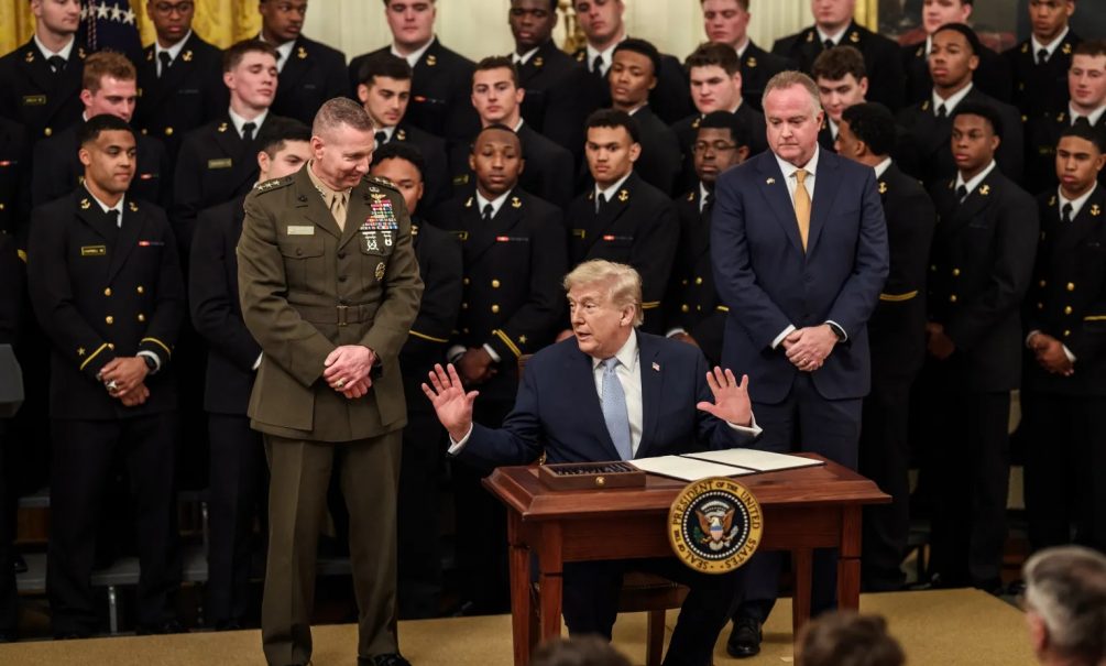 США атакуют Кубу: Трамп прямо заявил о грядущем вторжении на Остров Свободы