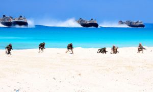 Остров Харк: США готовят высадку морской пехоты после мощного авиаудара, чтобы взять под контроль нефтяную добычу Ирана