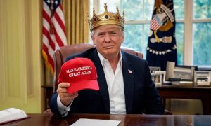 У Трампа разъезжаются лыжи: миллионы американцев вышли на протесты с призывом «Нет королям!»