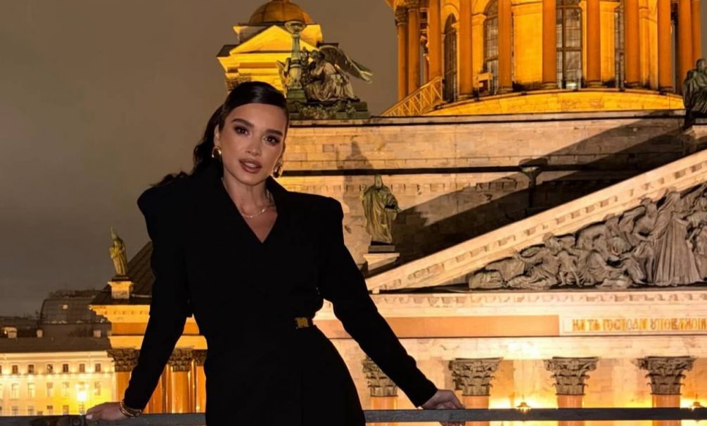 «Отстаньте уже от нас!»: Ксения Бородина ответила хейтерам и прокомментировала слухи о беременности 