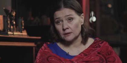 «Ну и пошла ты, дура старая»: Мария Голубкина жестко осадила журналистку, сорвав интервью