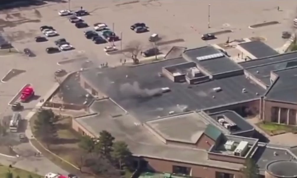 Трамп пожинает бурю: в американском Мичигане террорист напал на синагогу 