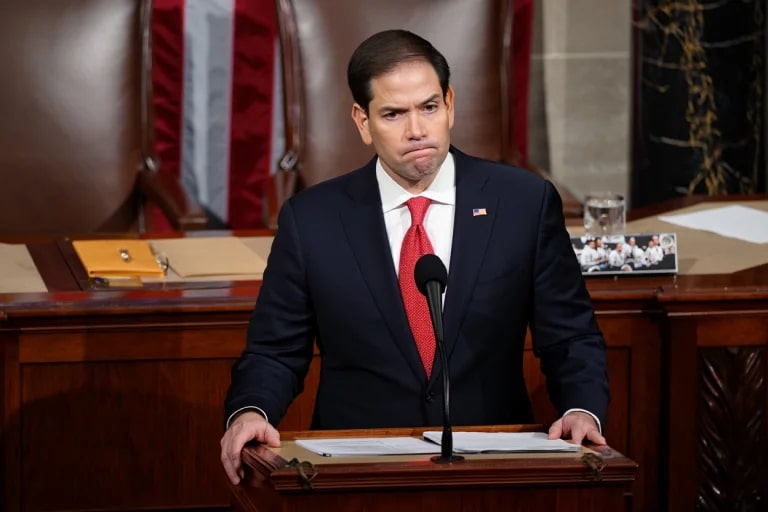 США сдают назад: Рубио заявил, что Штаты не били по Хаменеи и не хотели сменить режим в Иране США сдают назад: Рубио заявил, что Штаты не били по Хаменеи и не хотели сменить режим в Иране