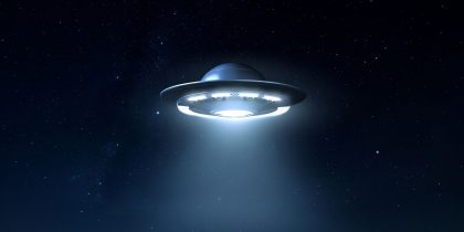 «Мы видели странные огни»: офицер ВВС заявил, что НЛО вывели из строя ядерное оружие США
