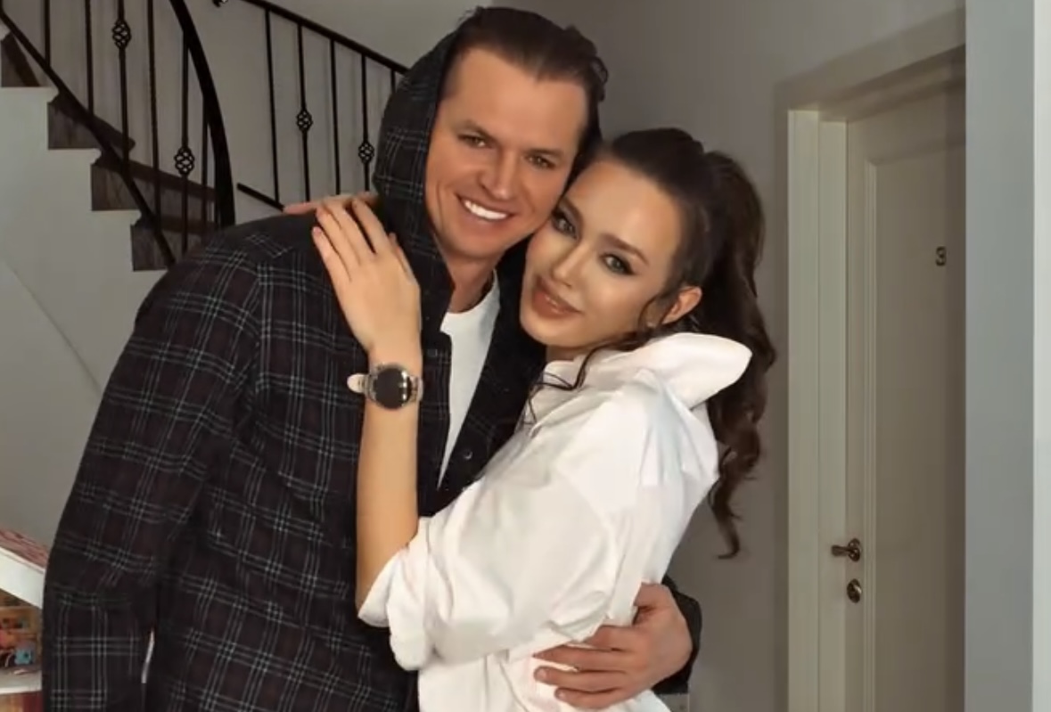 Стройка приостановлена: Костенко показала дом, который два года назад ей подарил Тарасов 