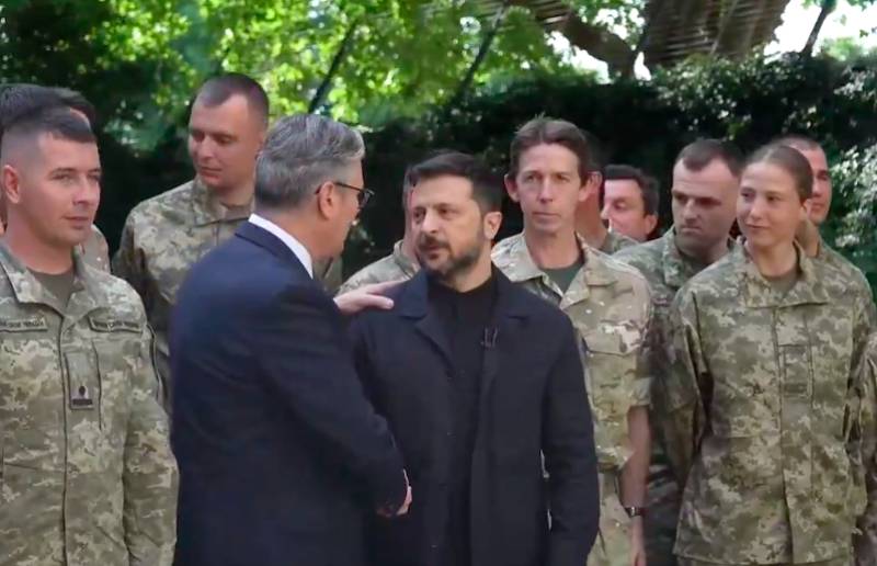 Новости СВО: британский посол в Киеве «проболтался» о подготовке украинцев к войне задолго до СВО - БлокнотРУ - Новости СВО. Когда закончится СВО? СВО. Новости СВО на сегодня. СВО последние новости. Последние новости СВО. Новости СВО на сегодня свежие. СВО новости. Новости СВО сегодня. СВО последние новости на сегодня. Последние новости СВО на сегодня. Новости СВО сегодня последние. Конец СВО. СВО новости на сегодня Россия. Когда закончится СВО на Украине? Новости СВО последние. Новости СВО на Украине.