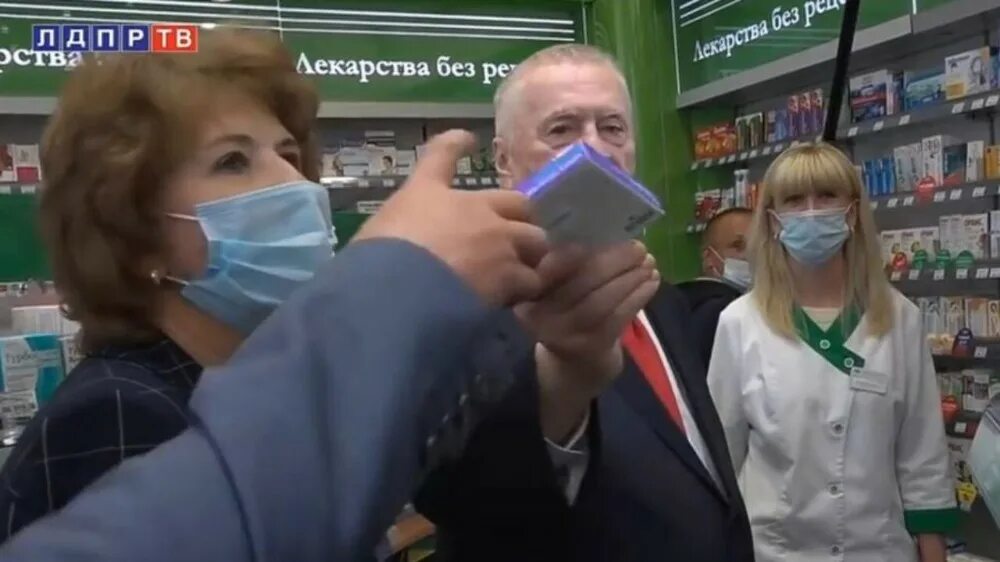 Помощник Жириновского, из легендарного мема «Сафонов, оплатить!» освобождает Константиновку в ДНР 