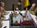 Зеленский перехватил инициативу и оскорбил Россию, объявив собственное перемирие с 6 мая