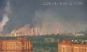 Рязань в огне, трое погибших: Украина ударила по НПЗ и жилым домам