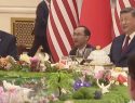 «А вы что, туда пожрать ехали?»: прилетевших с Трампом в Китай журналистов шокировало меню для прессы