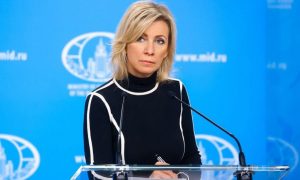 «Насильно впихивают» гражданство США детям российских дипломатов: Захарова обвинила американских чиновников в нарушении закона