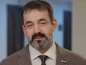 «Если сделать порнографический спектакль, то продавать будут еще дороже»: Певцов раскритиковал «Гамлета» и задел Хабенского