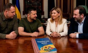 «Замечу, что все эти бандиты…»: экс-премьер Украины обратил внимание на важную деталь на скандальных «пленках Миндича»