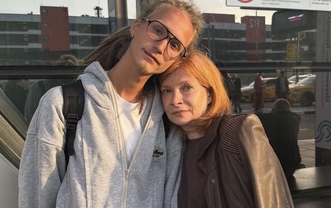 Мама Децла заступилась за внука после скандала с квартирой: «Юлия довела сына, она его ненавидит» 