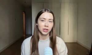 Расплакалась в зале суда: блогерше Саше Митрошиной вынесли приговор по делу об отмывании 127 миллионов