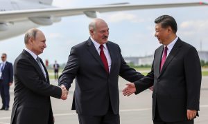 После закрытой встречи с Владимиром Путиным Лукашенко сразу отправился с долгосрочным визитом в Азию