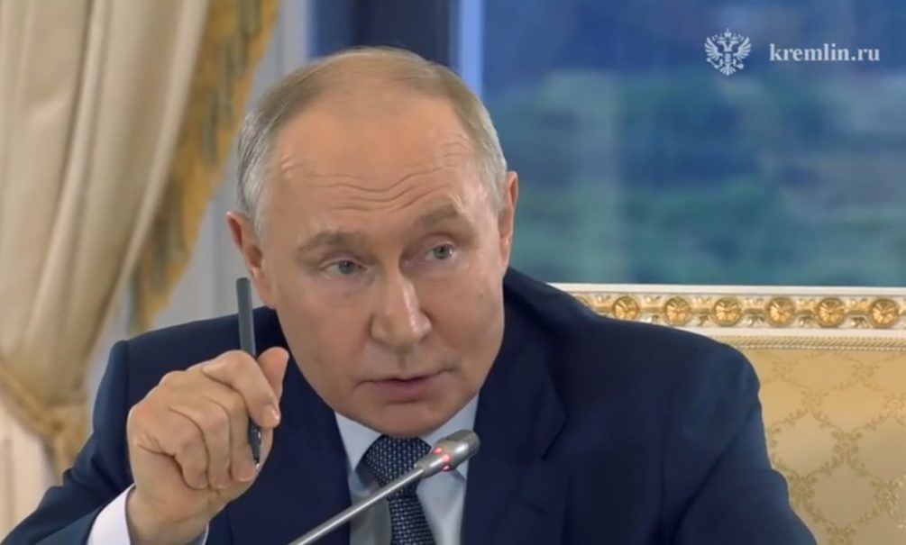Надо будет сказать «слава Богу, что все закончилось»: Путин рассказал о возможной встрече с Зеленским при завершении СВО 
