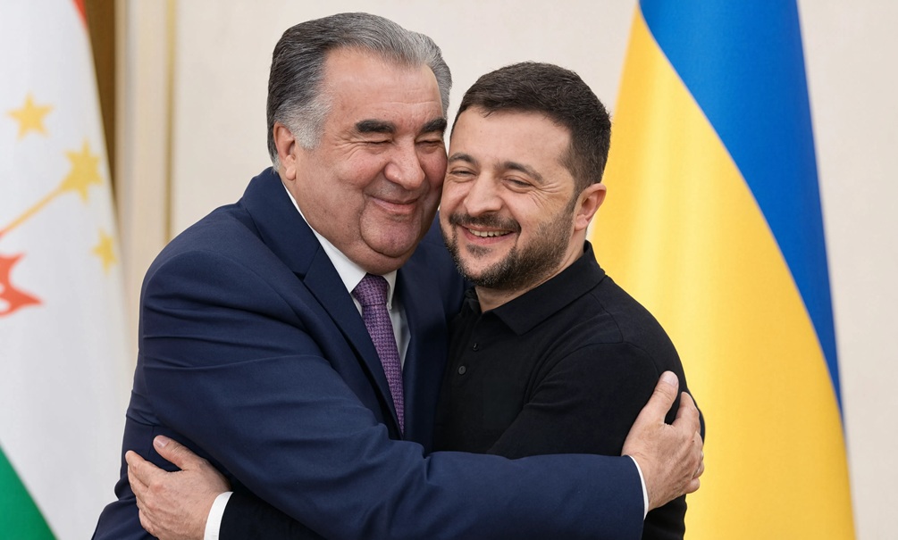 Хватит кормить таджиков – Москва дает Душанбе миллиарды, а там помогают Украине 