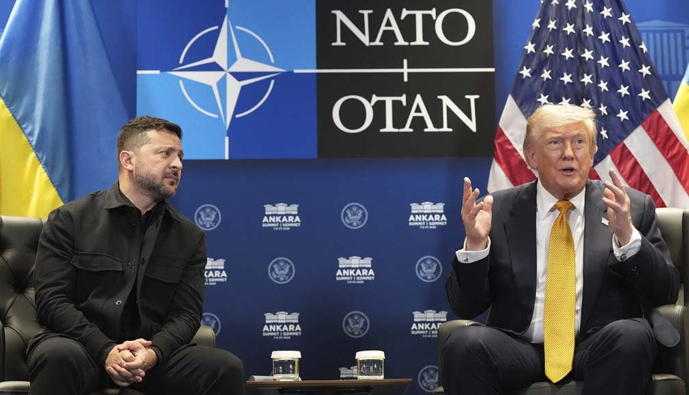 "Не ведитесь, живые были только Зеленский и Трамп": что стоит за трёпом и шуточками "Донни" и "Зели"