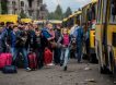 Вывозят десятки тысяч людей: в Харьковской области объявили принудительную эвакуацию