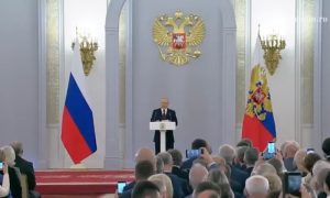 «Не он к ним, а они к нему. Сигнал, однако»: Путин раскрыл депутатам перспективы действовать «смелее» в зоне СВО