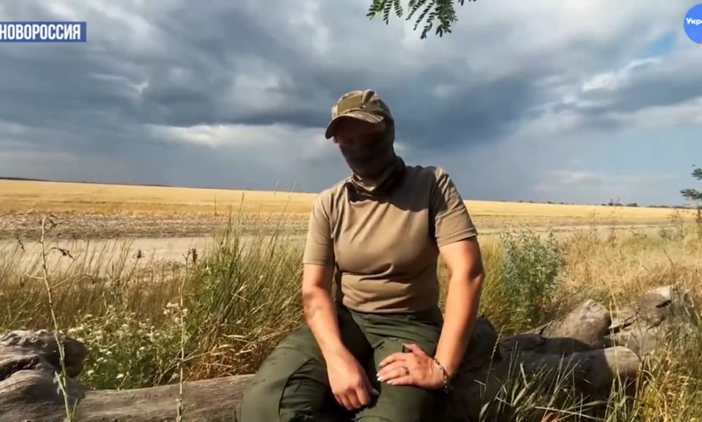 «Хотела пойти снайпером»: девушка с позывным «Санчес» рассказала о своей службе в БАРС «Сармат» «Хотела пойти снайпером»: девушка с позывным «Санчес» рассказала о своей службе в БАРС «Сармат»
