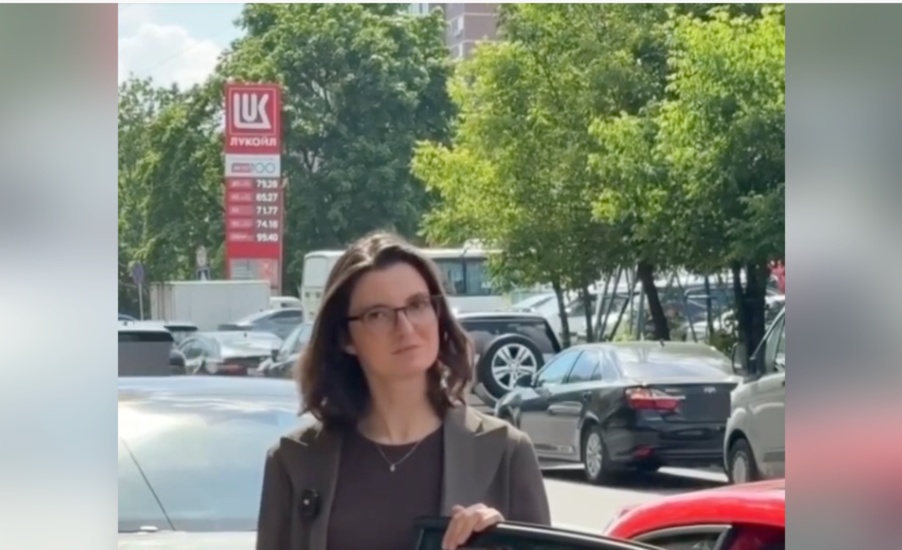 &laquo;Значит, точно подгорает&raquo;: руководитель пресс-группы посольства ФРГ в Москве надумала учить Кремль