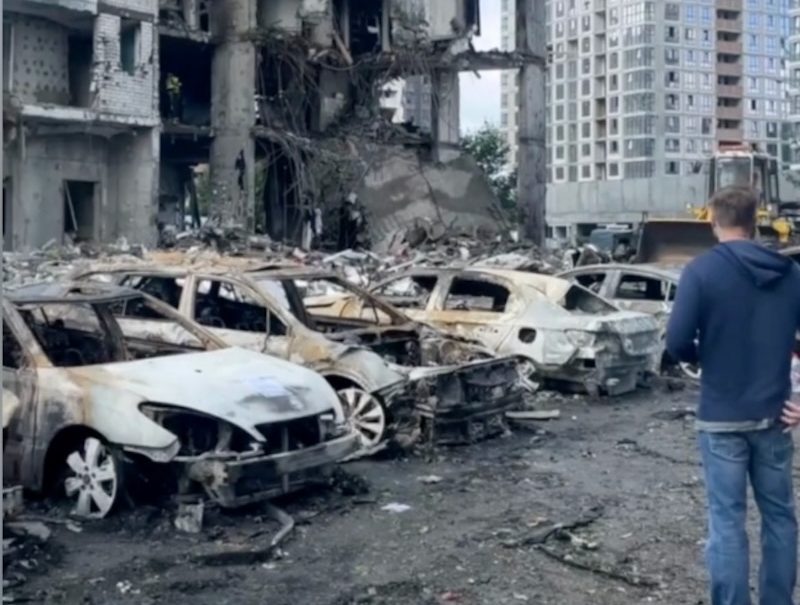 «Мне плевать на Россию, меня волнует, что горит Киев, Харьков, Одесса»: на Украине разразилась паника из-за ударов возмездия 