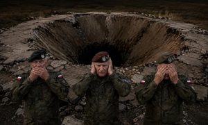 «Никаких истерик, угроз в сторону России и санкций»: на Украине в бешенстве от реакции Польши на «залет» российской ракеты