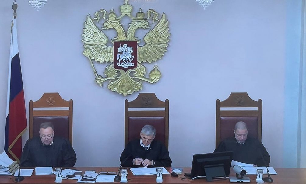 «Родина» против «Яблока»: Верховный суд рассматривает апелляцию «фруктовой» партии