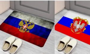 «Вайлдберриз» и «Озон» предлагают вытереть ноги о российский флаг: маркетплейсы оказались в центре скандала из-за сомнительных товаров