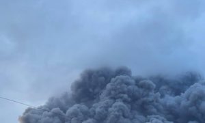Горит склад Вайлдберриз: ВСУ атаковали Подмосковье – есть раненые и погибшие
