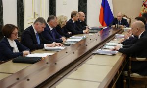 «А Набиуллина-то молодец»: Путин рассказал, как цветет экономика России