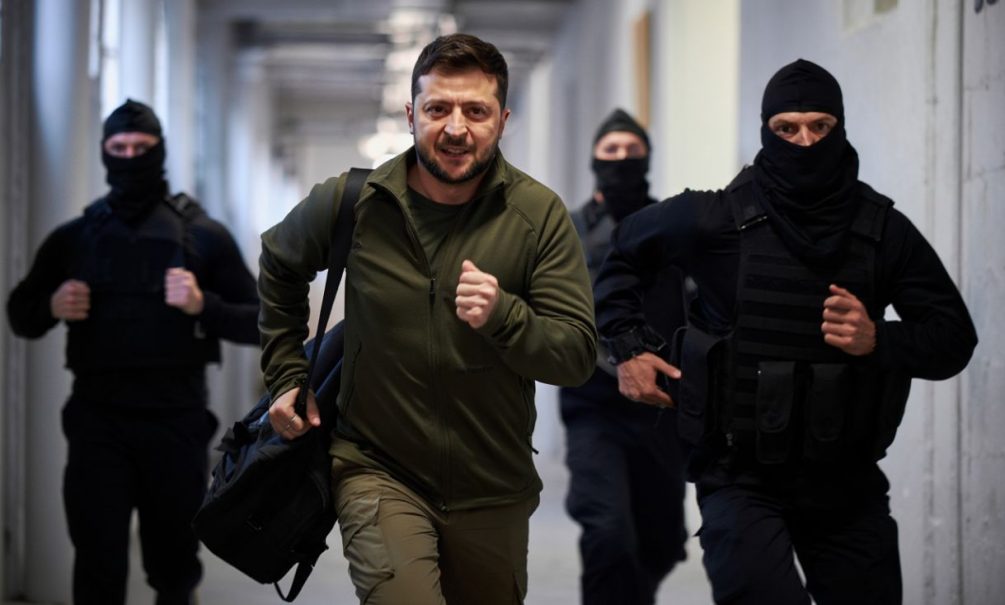 &laquo;Посадят за всё зло&raquo;: Зеленского ждет трибунал &mdash; или его убьют свои же - БлокнотРУ - Зеленский последние новости. Новости СВО. Зеленский последние новости на сегодня. СВО последние новости. Новости Украины. СВО новости. Когда закончится СВО последние новости. Последние новости СВО. Новости Украины. Зеленский последние новости. Новости СВО сегодня. Когда закончится СВО последние новости. Новости СВО на сегодня свежие.