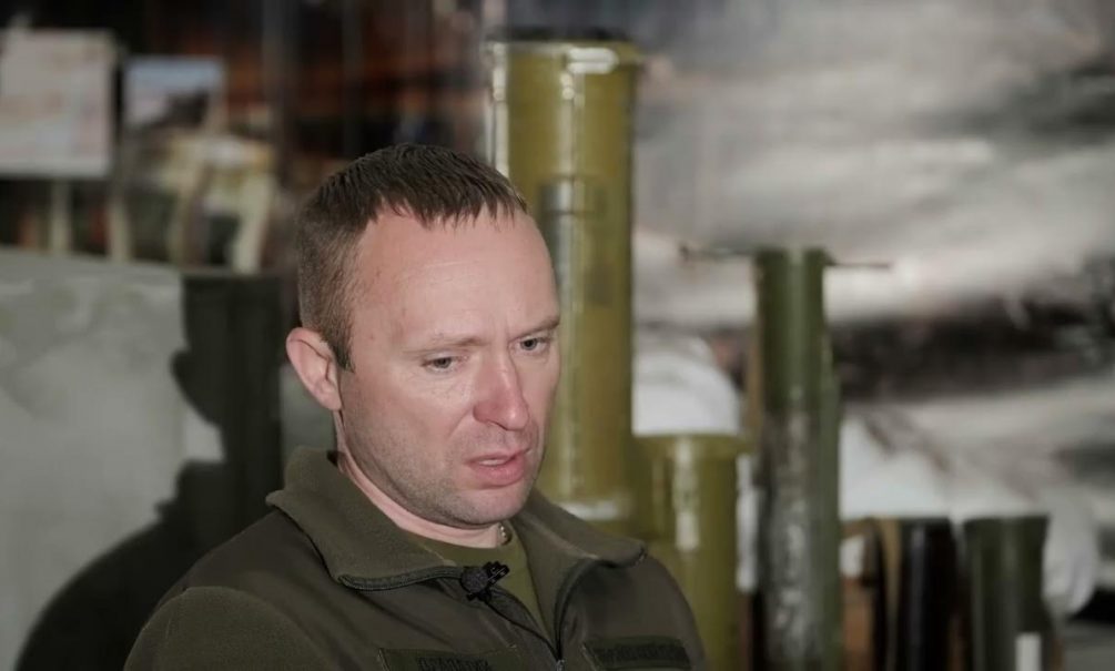 За разгром сказок Зеленского: новый главком ВСУ Драпатый сорвал погоны с двух командиров «с длинным языком» 