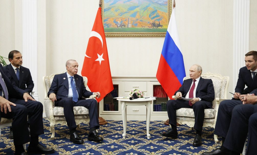 Крутил-вертел запутать хотел: Эрдогану не удалось уговорить Путина на новую &laquo;зерновую сделку&raquo;