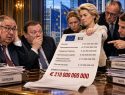 Между заморозкой СВО и грязными выборами: для чего сняли санкции с Усманова и Фридмана? Французский "арестант" в Азербайджане ни при чем