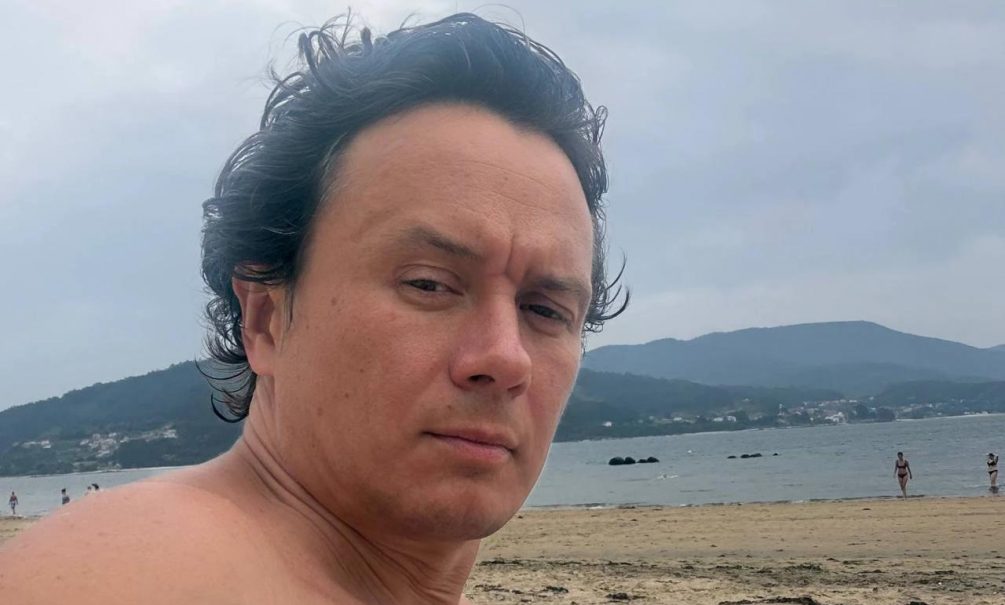 &laquo;Грудь на начальной фазе формирования&raquo;: Илью Соболева отменяют после шутки на свадьбе