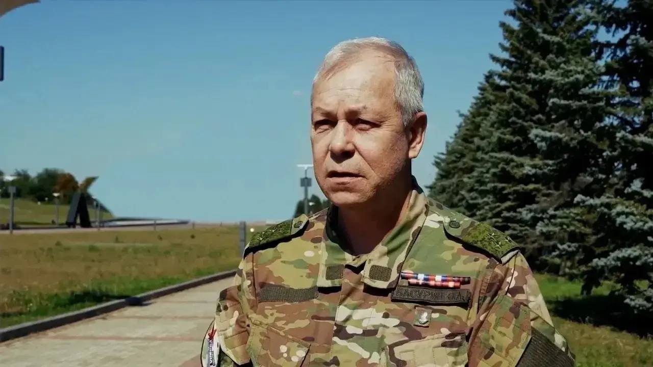 Для меня самое главное слово в жизни - это Родина, ради которой я готов умереть!