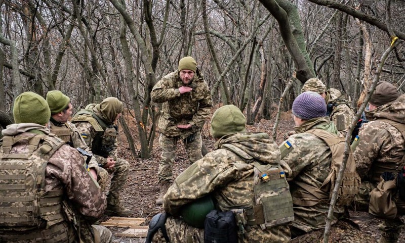 «Бойцы сварились в трёх котлах»: ВСУ попали в окружение под Запорожьем, Харьковом и на Донбассе