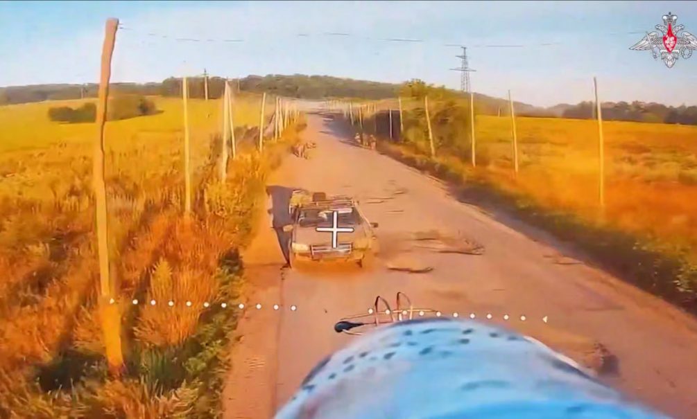 Бои в Харьковской области: ВС РФ прорывают оборону ВСУ 