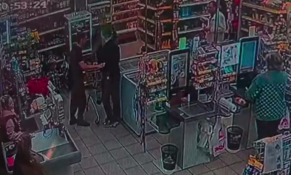 Застрелил из-за замечания: в Волгограде многодетного отца убили в ходе ссоры в магазине