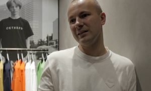 «Это продолжается»: Гошу Рубчинского обвинили в сексуализированном насилии над несовершеннолетним