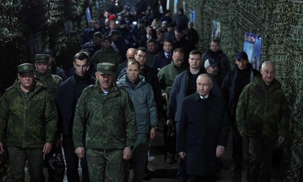 «Отработка навыков отражения внешний угрозы»: Путин посетил масштабные военные учения «Центр-2026» 
