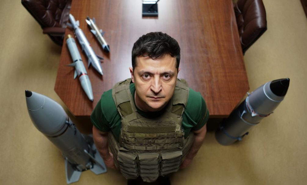 &laquo;Неужели та самая&hellip; для Москвы?&raquo;: Зеленский после критики разместил ролик с "первой украинской баллистической ракетой"